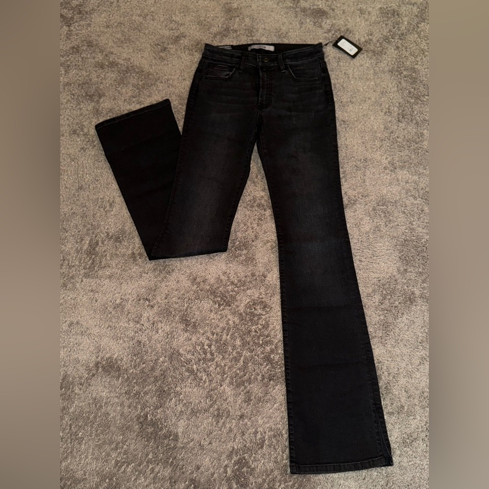 NWT!! Joe’s Jeans “The Provocateur” Bootcut Jeans